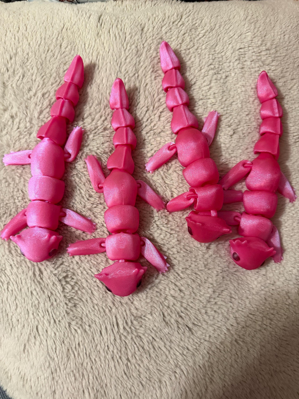 Axolotti articulated animal. 3D printed, wiggletz copy.