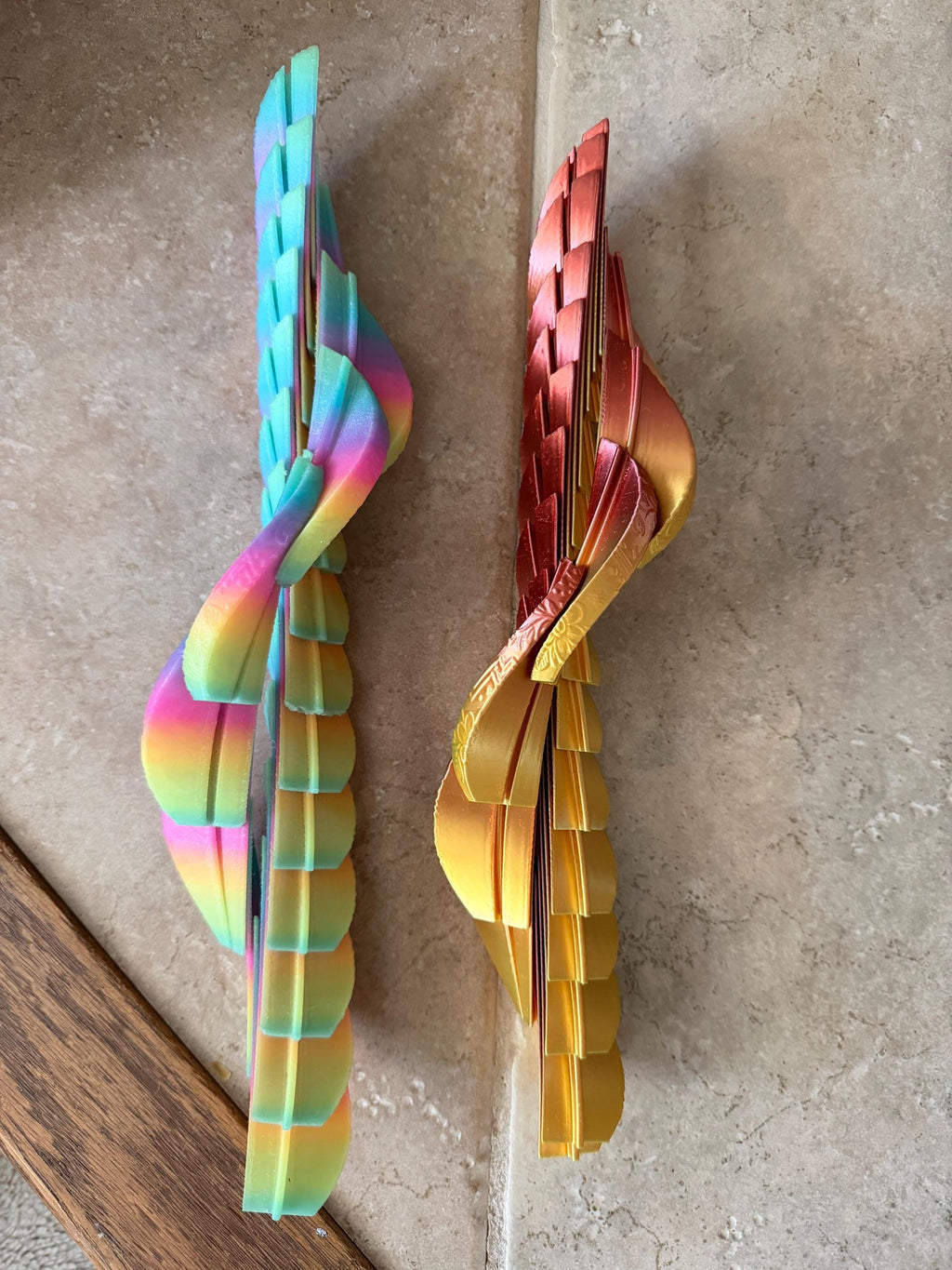 Dinosaur moving egg fidget