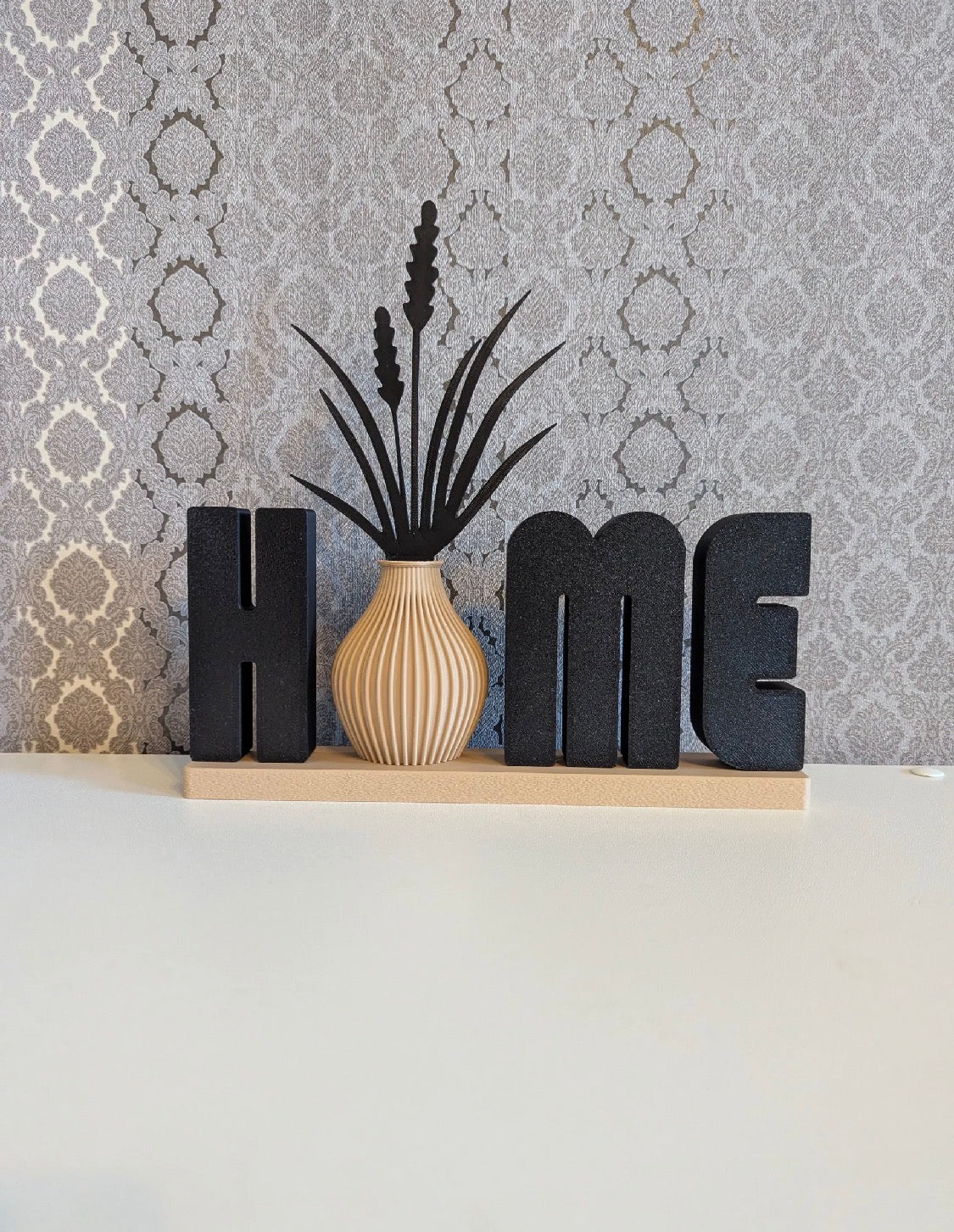 HOME Sign with Built-In Vase – 3D Printed