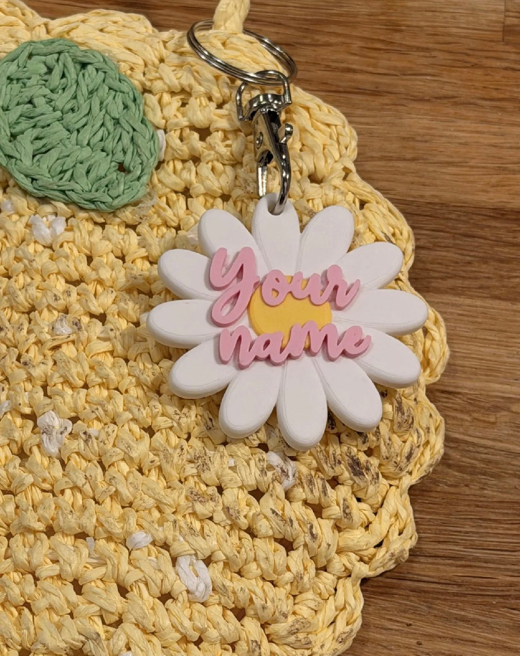 Personalized Daisy Keychain – Custom Name 3D Printed