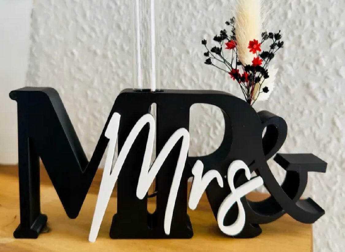 Mr and Mrs Block Letter Sign Set - 3D Printed Wedding Decor