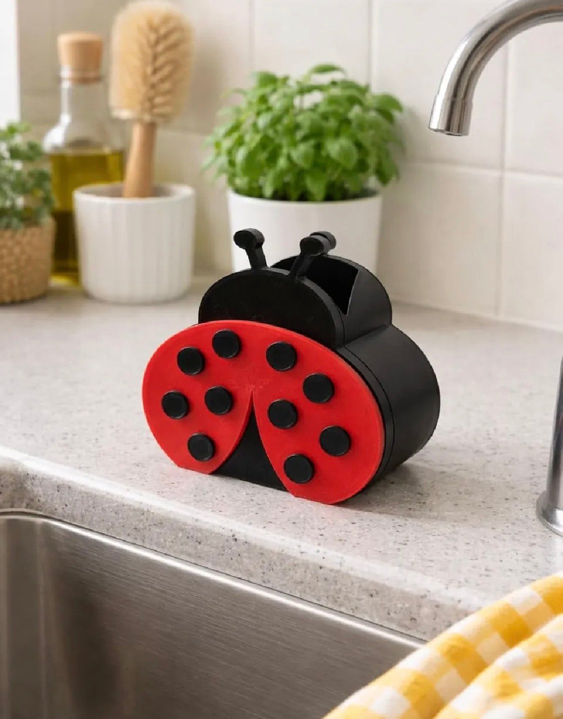 Ladybug Soap Holder – 3D Printed Bath & Body Works Dispenser Stand