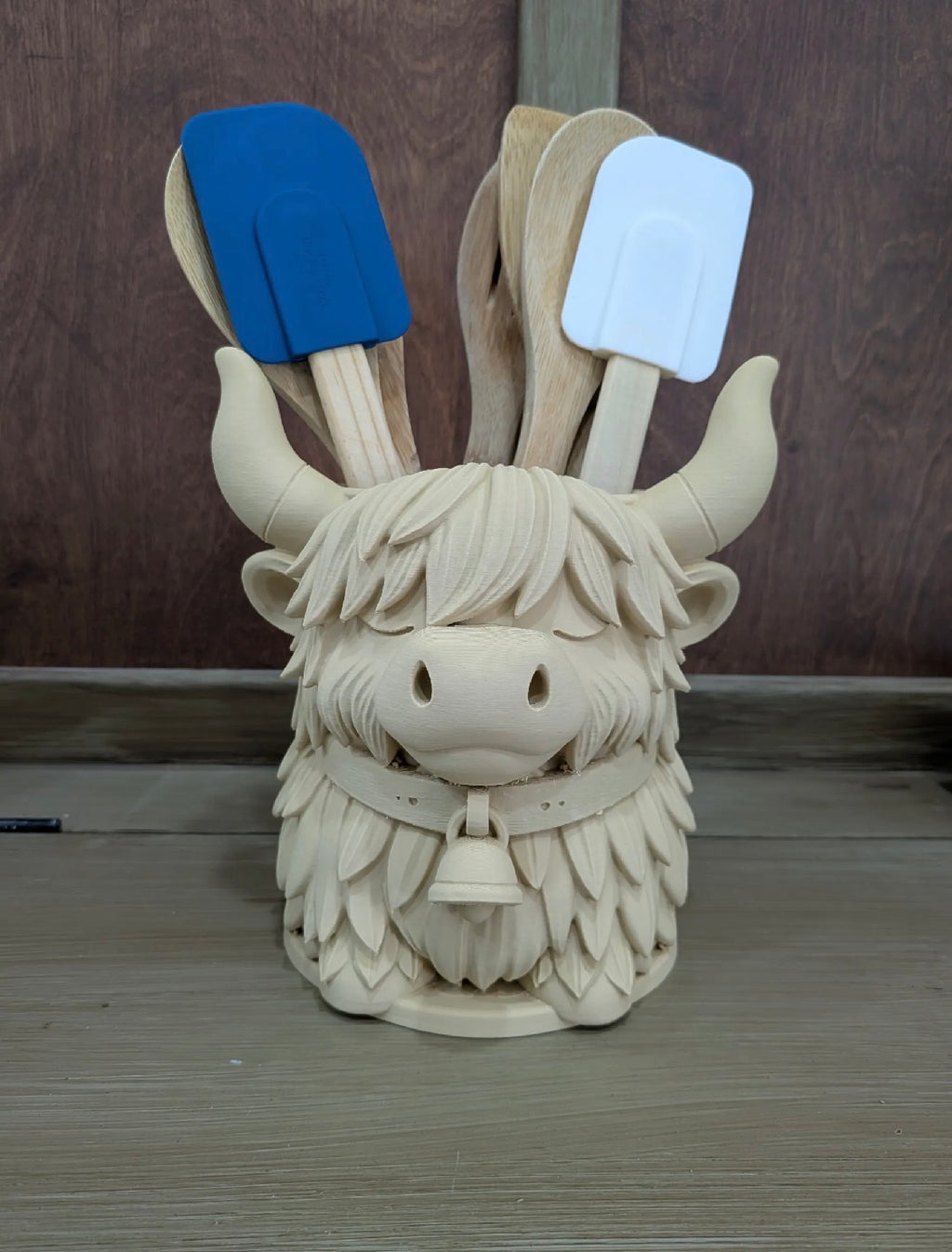 Highland Cow Utensil Holder