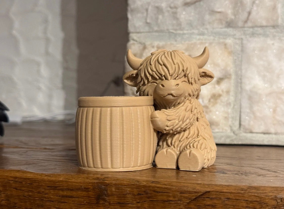 Highland Cow Sitting Planter