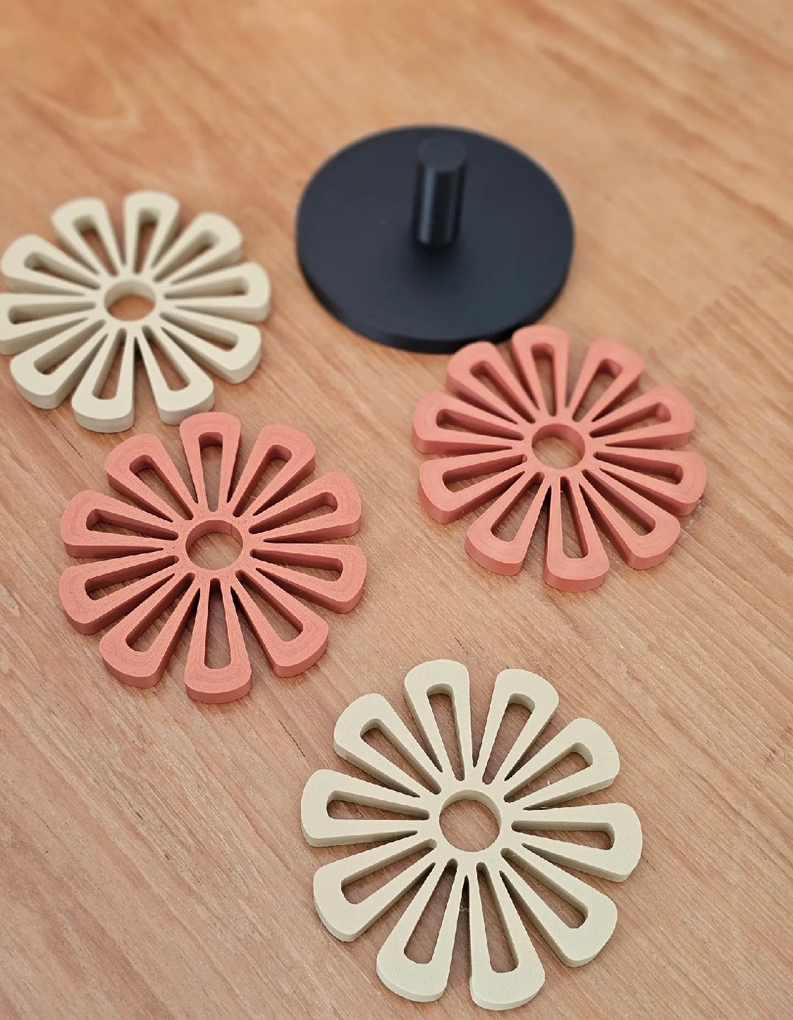 Flower Coaster Set of 4 with Holder