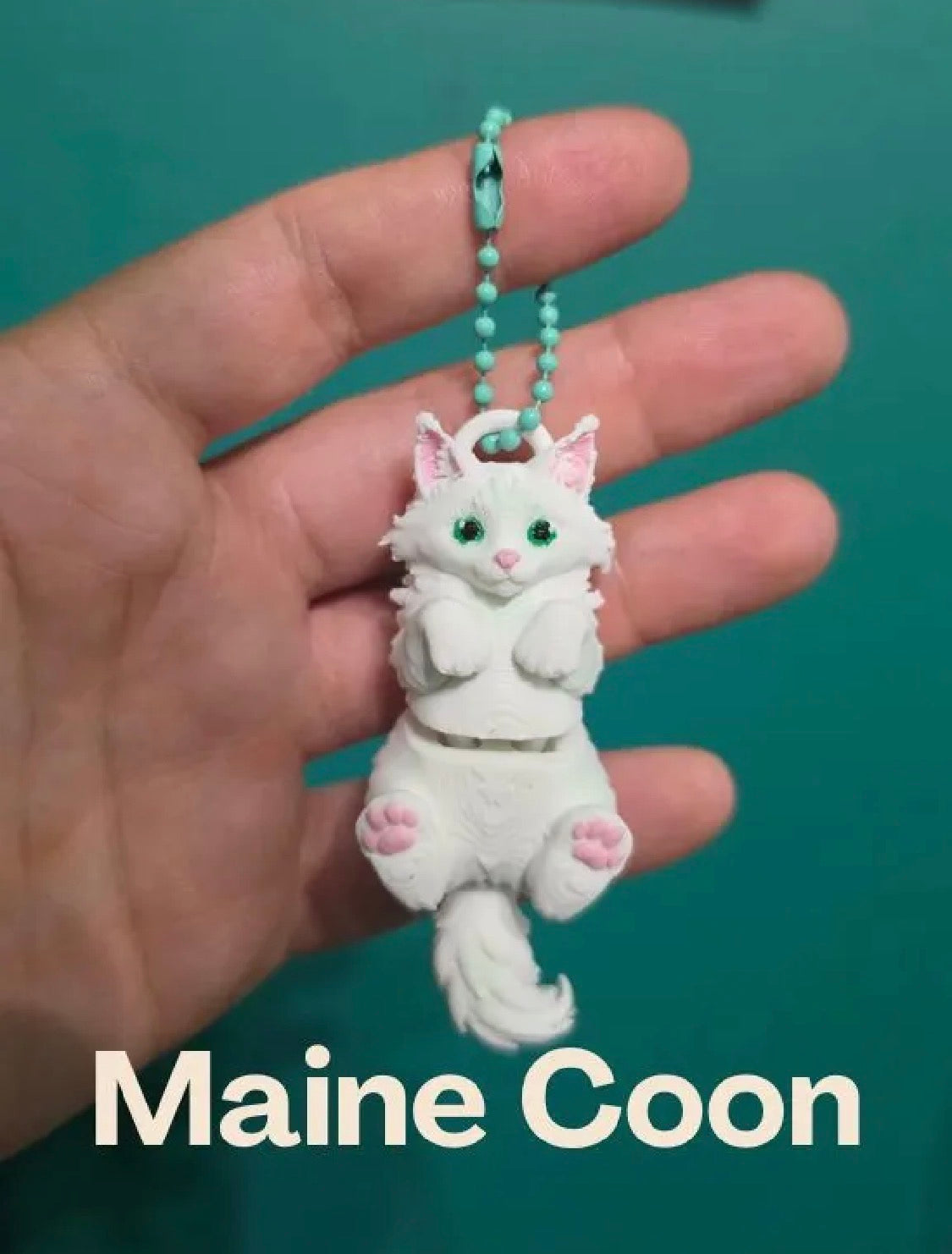 Maine Coon Cat Keychain