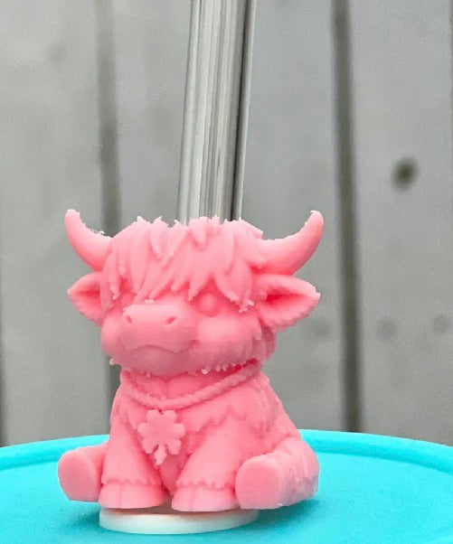 Highland Cow Straw Topper