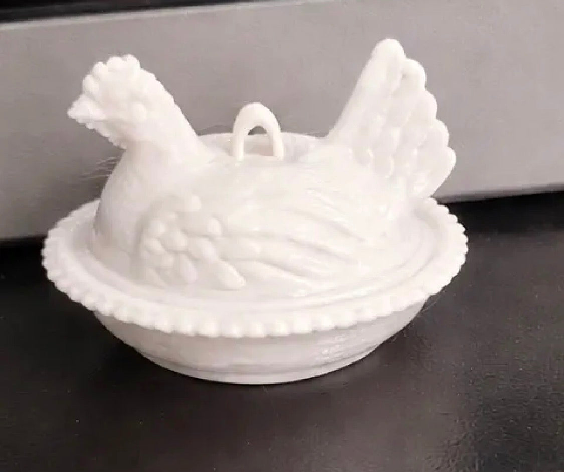Hen on Nest Keychain