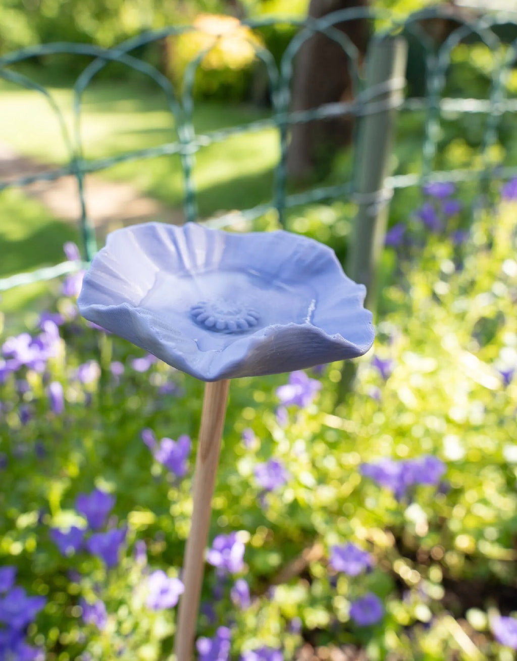 Flower Bee Waterer | 3D Printed Garden Stake