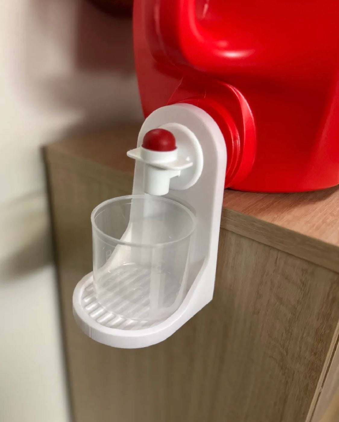 3D Printed Laundry Detergent Drip Catcher with Cup Holder