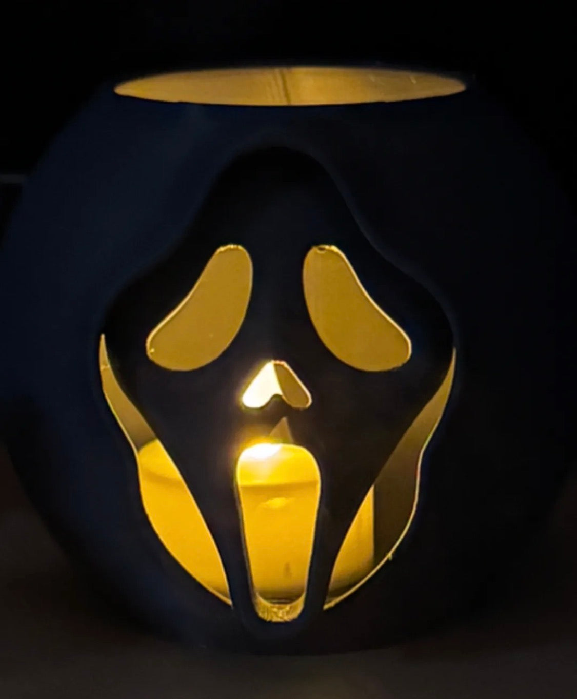 Screaming Ghost Face Tea Light Holder