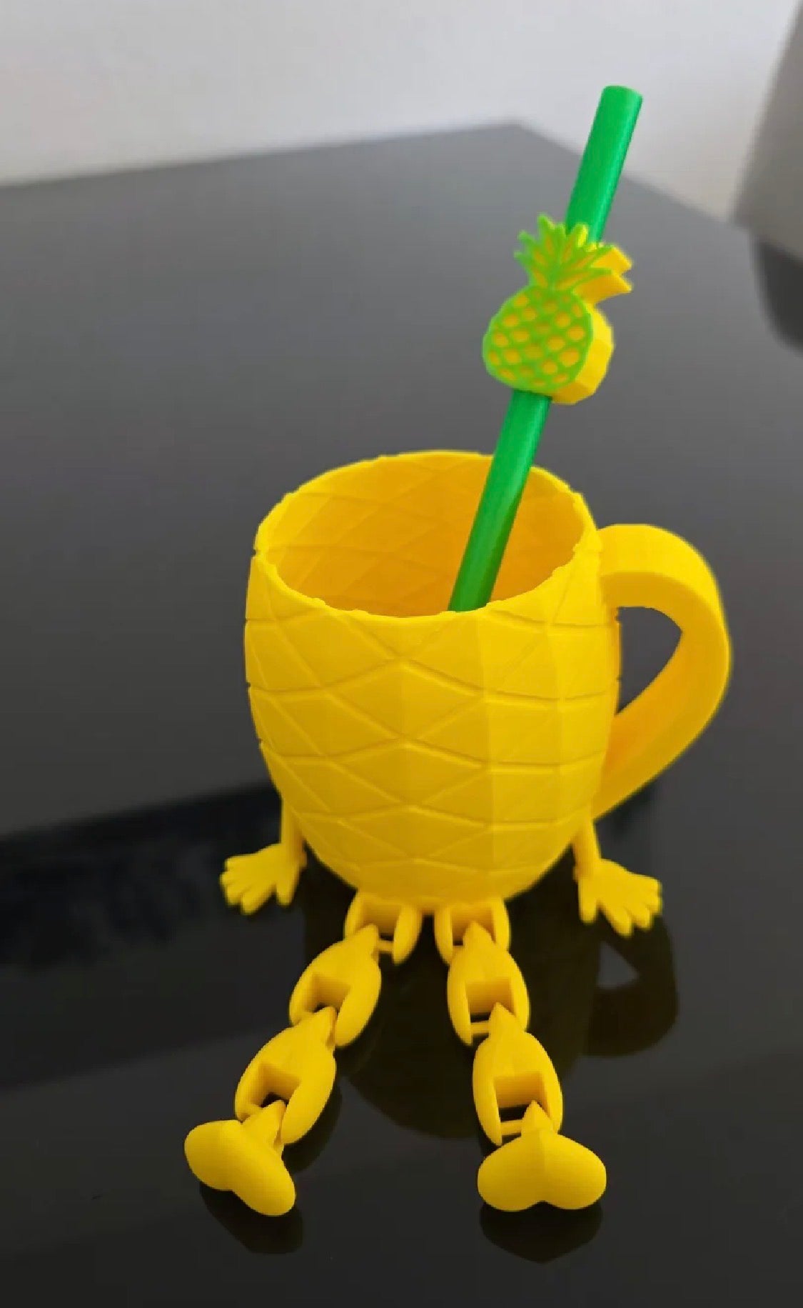 Pineapple Straw Topper — 3D Printed (Cup Sold Separately)