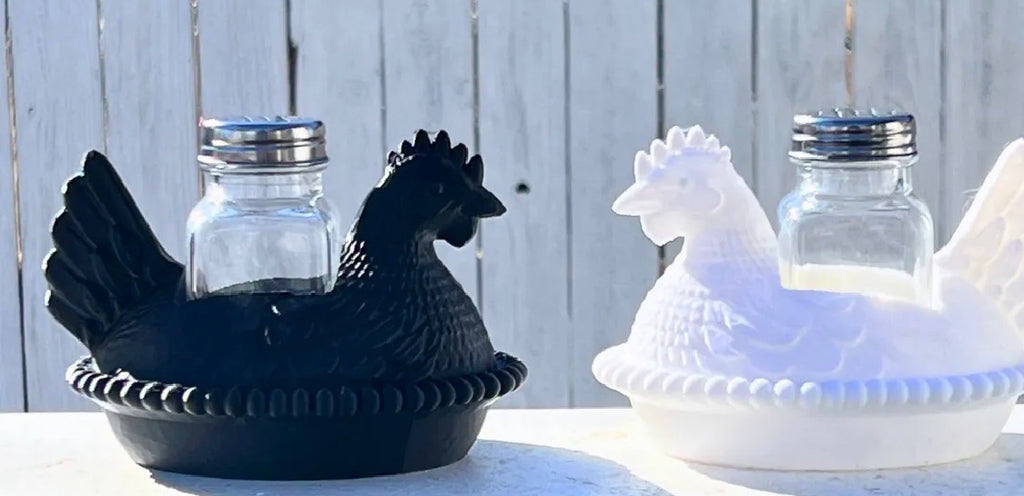Hen on Nest Salt & Pepper Shaker Set