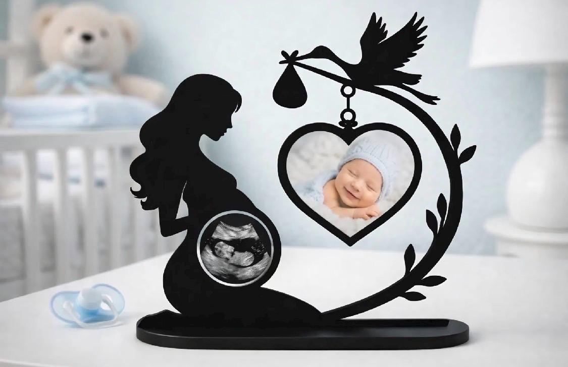 Pregnancy Keepsake Display — Ultrasound & Baby Photo Holder