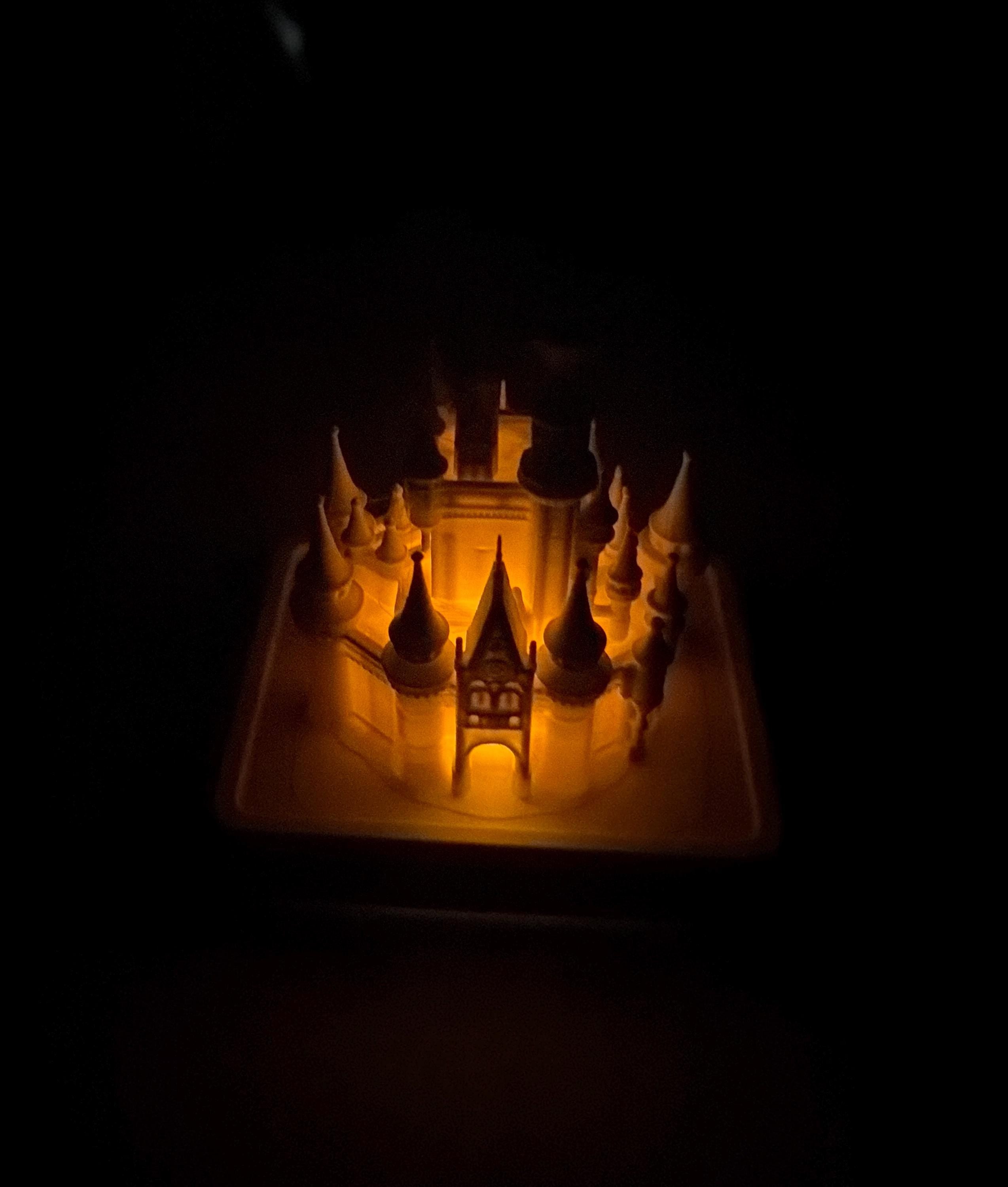 Replica Disney Cinderella Caatle with tea light